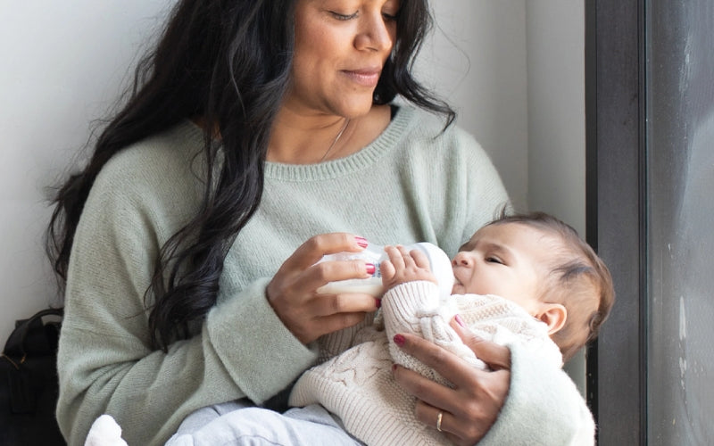 Baby Formula Feeding Tips for New Moms: A Stress-Free Guide
