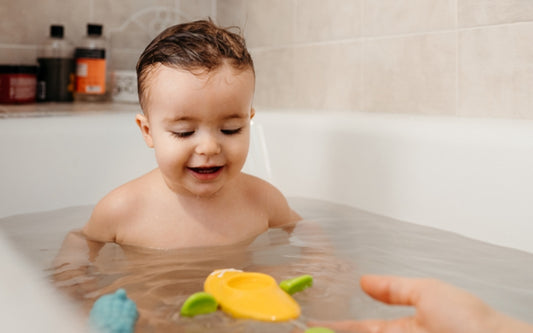 Bath Time Made Easy: 2 Must-Have Baby Bath Accessories
