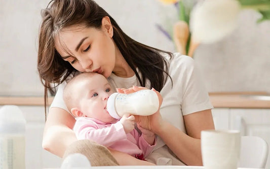 Choosing the Right Baby Formula for Your Newborn: A Complete Guide for New Moms