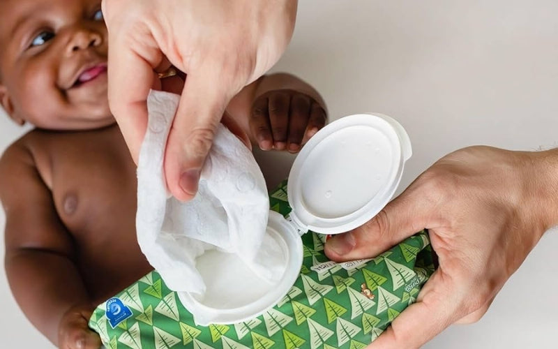 How to Choose the Safest Baby Wipes for Your Newborn