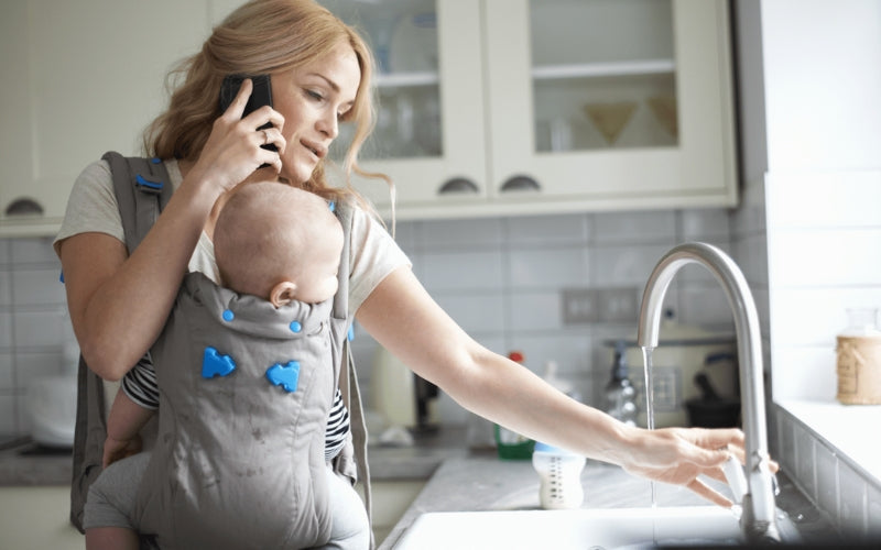 How to Manage Baby and Household Chores: Practical Tips for New Moms