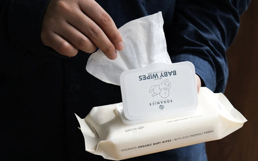 Organic vs. Conventional Baby Wipes: What’s Best for Your Baby?